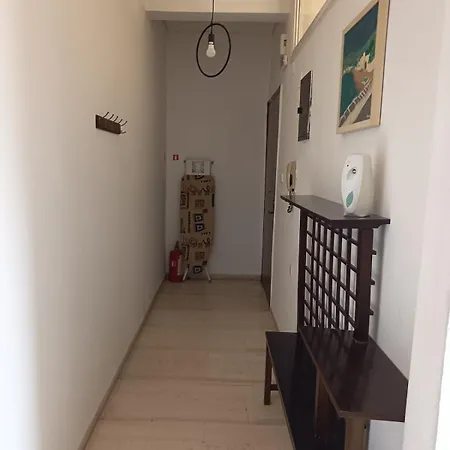Sroom *
